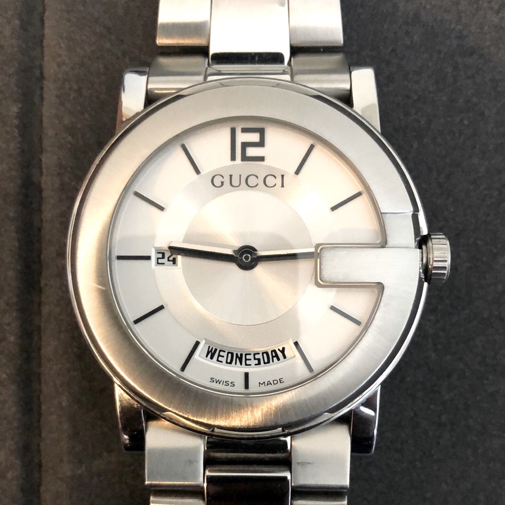 Men’s Stainless day & date Gucci Watch